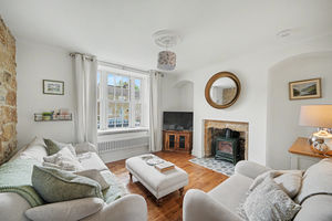 Family Room- click for photo gallery